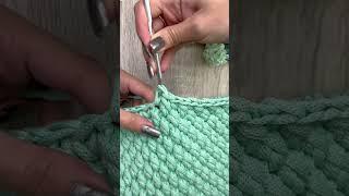 Esse ponto vai te surpreender! Ponto lindo e diferente em crochê! Passo a passo! Bolsa Jade