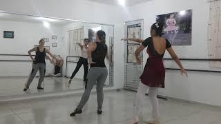 Lavínia /BRENDA e Marilia  ama Heitor 