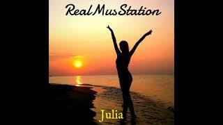 RealMusStation - Julia