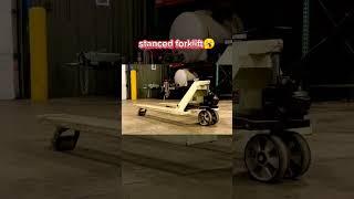 s t a n c e #ch3rryl #carhub #carclub #tuning #stance #carguys #forklift #bruh #trend