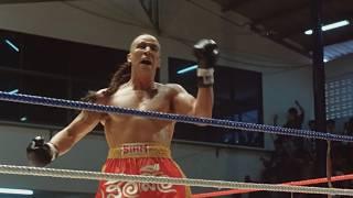 Kickboxer 4 : L'agresseur (film d'action) L'héritage explosif du kickboxer continue !