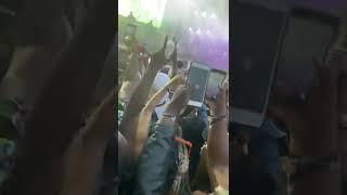 Fans scream as Wizkid comes on stage