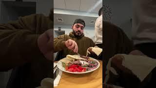 Amerika'da asgari ücretle döner yemek için kaç saat çalışmanız gerekiyor?