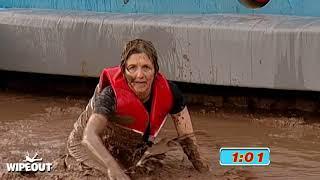 Journalist takes a walloping!  | Total Wipeout Official