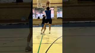 练一下。#篮球 #打个球交个朋友 #篮球#篮球需要沉淀 #篮球男孩
