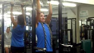 Priscilla Smith chin ups with special chains (WWW.JOSHSTRENGTH.COM)