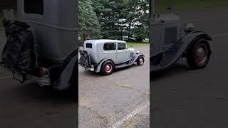 Hotrod arriving to the Street Rod Nationals North Show #streetrod #hotrod #streetrodnationals