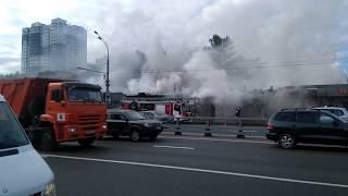 Пожар на рязанском проспекте, горят павильоны 01.06.2018 г.