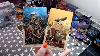 ¿QUÉ PIENSA?, ¿QUÉ SIENTE?, ¿QUÉ HARÁ?.TAROT INTERACTIVO.