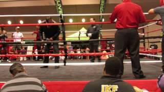 Shaseng Xiong Amateur Kickboxing Fight - Round 1