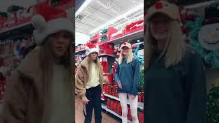 Deck the Halls with Holiday Cheer!