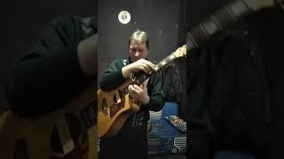 Unbelievable Russian guitar player