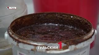 Тулячка создает уникальные принты на одежде из ржавых гвоздей и листьев малины