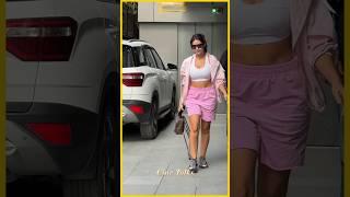 Exclusive Nora Fatehi spotted at outside clinic in Khar | Cine Talks