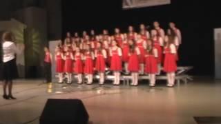 choir Dunavski valni - Bre Petrunko / Petrunino horo (Bulgarian traditional song)