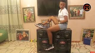 Pretty Young Lady Dance to Sewa Song