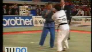 JUDO 1994 European Championships: Nazim Huseynov (AZE) - Girolamo Giovinazzo (ITA)