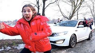 ТРОЛЛЬ СБЕЖАЛ ИЗ ДОМА!!! // Леди Диана