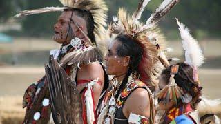 15. Indigenous People in the US and Canada | Stories in english | Learning English