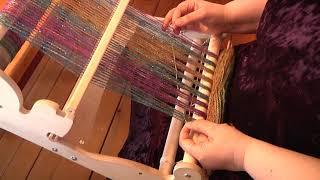 Weaving on a Cricket Rigid Heddle Loom