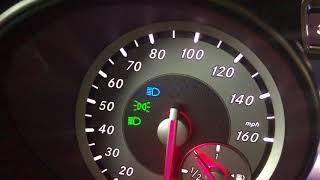 Mercedes-Benz CLA - HOW TO TURN ON OF HEADLIGHTS AND HIGHBEAM HEADLIGHTS