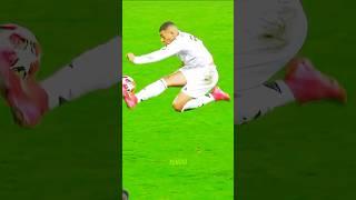 #football #skills #soccer #realmadrid #edit #ronado #soccerteam #ronaldo #messi #footballsoccer