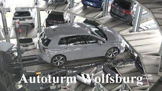 Das Auto aus dem Turmregal. Autostadt Wolfsburg. Car Tower Discovery. Turm Fahrt hoch und runter