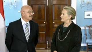 Secretary Clinton Meets With Hungarian Foreign Minister Martonyi