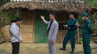 Kind-hearted young mayor helps homeless single mother | Ly Tieu Nhien