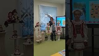 Волонтеры отряда «Доброе сердце» и учащиеся 2-5 классов