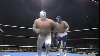 Blue Panther vs. Super Astro - Mexican National Middleweight Title