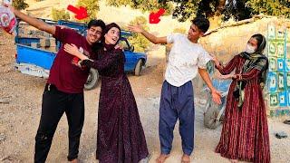 Zulfa meets with Mohammad with the help of Mehdi, Zulfa is happy to see Mohammad