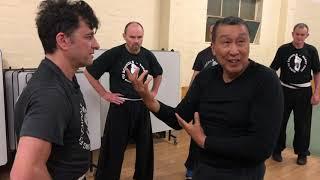 Relaxed under pressure - Chi Sao demonstration & explainer