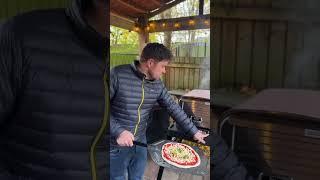Making my first pizza in the Ninja Woodfire Outdoor Oven #winterofwoodfire #ninjakitchenuk 