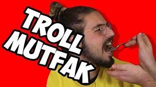 TROLL MUTFAK - Rakibinin Etli Güvecini Trolle - Konuk: Master Şef Uğur Kardaş