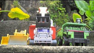 Devastator Devastation! - a Transformers: Revenge of The Fallen Stop Motion Short