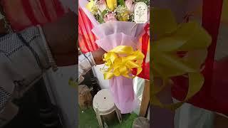 Shimla Flower Shop introduces a breathtaking bouquet of yellow and jumelia roses,