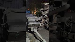 slab concrete pouring technique of a residential building #construction #subscribe #short