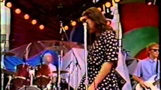 10,000 Maniacs live in Buffalo, NY 7/4/89