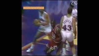 Michael Jordan Sick Reverse Dunk on ''The Dunk King'' Larry Nance!  - Rare! #Shorts