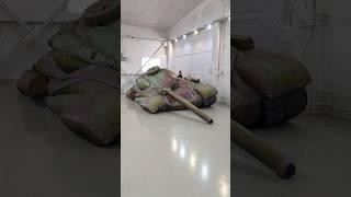 Надувной танк Т-34 — Реалистичная копия легенды | Эффектная декорация ко Дню Победы