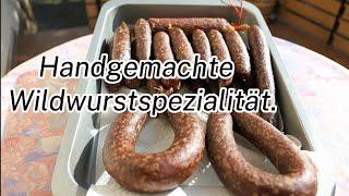 Delikate Handgemachte Wildknacker-Salami genießen!