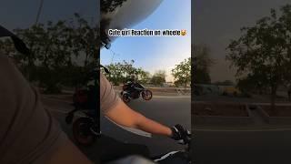 Cute girl tu Fan ho gyi Mri #motovlog #cutegirlreaction #shortsfeed