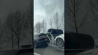 Car above the trailer or towing vehicle: Which do you prefer?