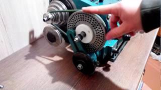 Dividing device on the lathe spindle