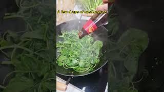 Simple Stir Fry Spinach with Garlic #food #cooking #foryou #recipe #simple