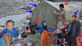 The help of Arslan and the good man of giving a tent to the baby angel