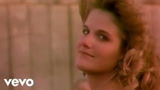 Trisha Yearwood - She's In Love With The Boy (Official Music Video)