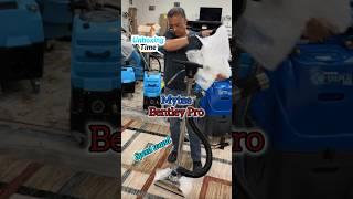 Mytee Bentley Speed Pro Wand” se traduce como “Varita Mytee Bentley Speed Pro”. Esta varita limpia