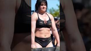 US Gym Girl | Bikini Strength & Power Stunts in crowd | 4K Cinematic | Gym Wale Scene #gymwalescene